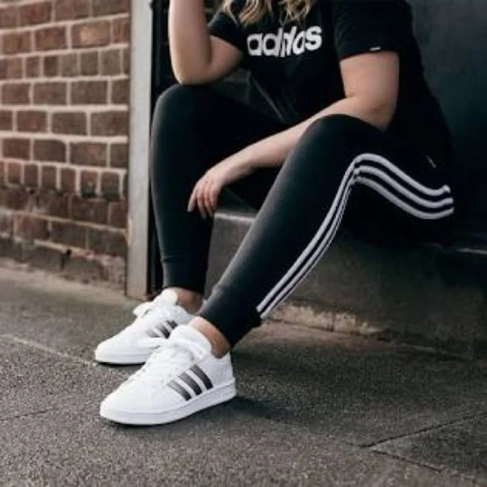 ADIDAS GRAND COURT SHOES - Picture 2 of 11